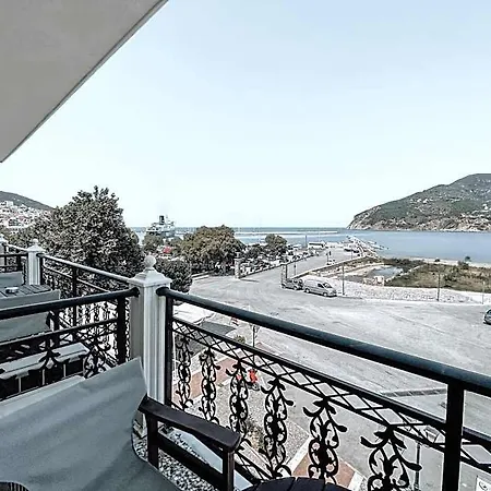 Eleni Hotel