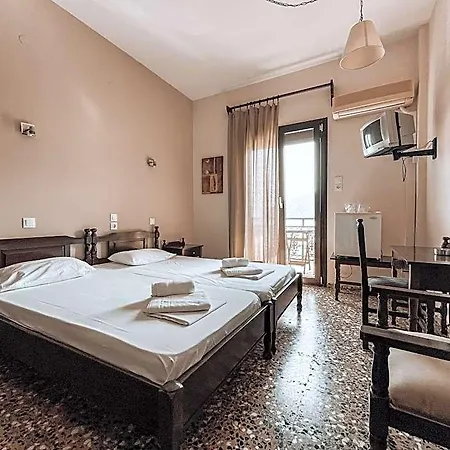 Hotel Eleni Glossa