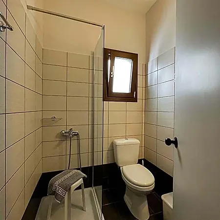 Eleni Hotel Glossa